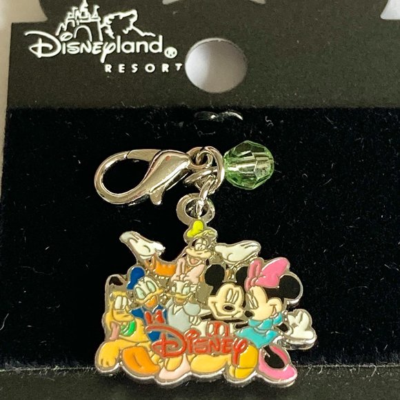 Vintage Disney Fabulous Fab 5 Charm Mickey Minnie Goofy Pluto Donald Daisy Duck - Picture 2 of 9
